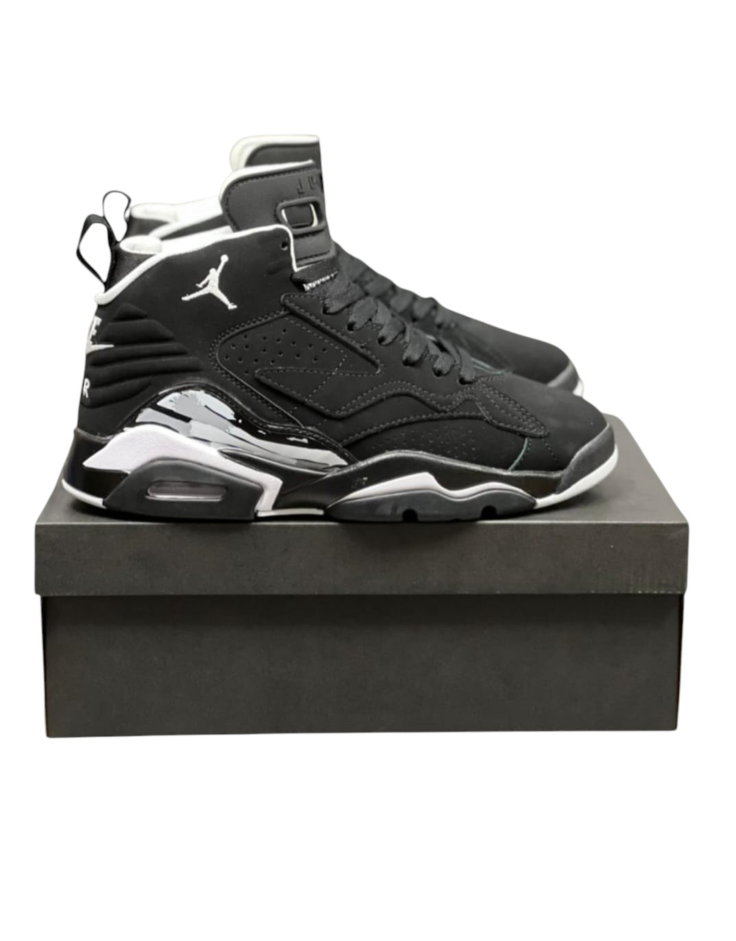 WhatsApp Image 2025-11-02 at 8.03.10 AM (1) Jordans - Image 1